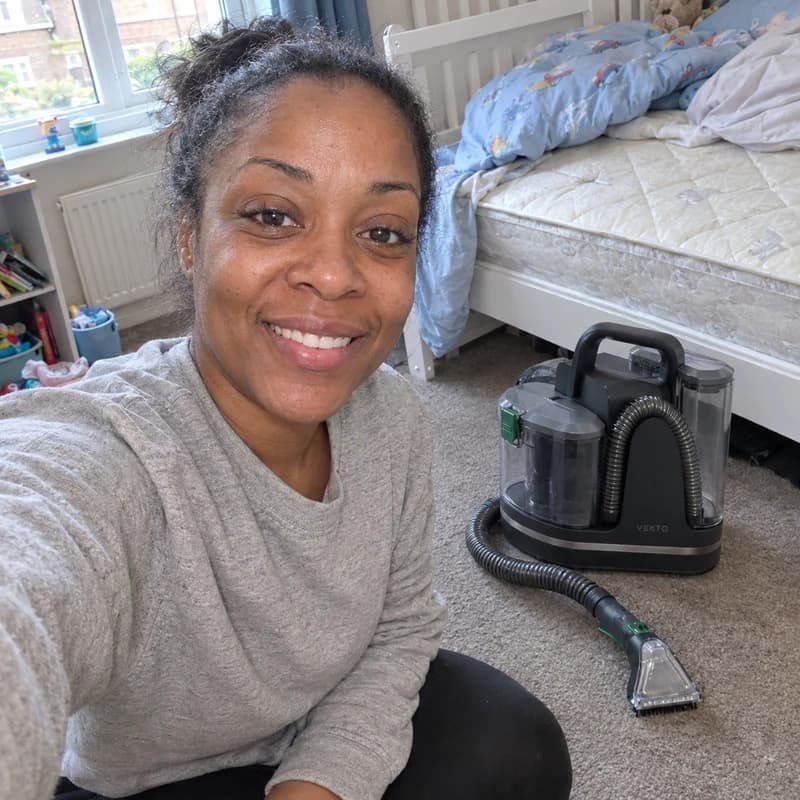 Nadia R.'s photo with the Vekto Spot Cleaner P30